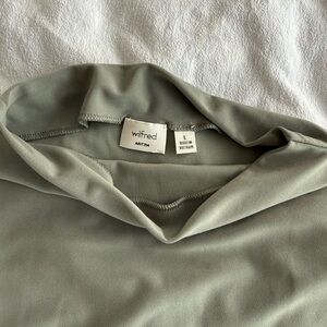 Mock neck Wilfred top - L